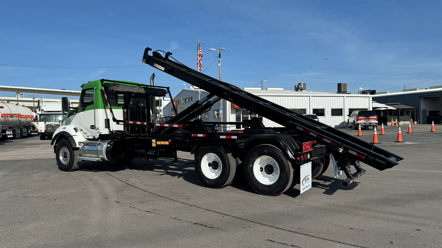 02_2020_kenwoth_roll_off_truck_110350_10