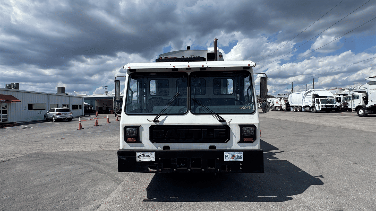 02_2024_battle_motors_rear_loader_garbage_truck_108213_10