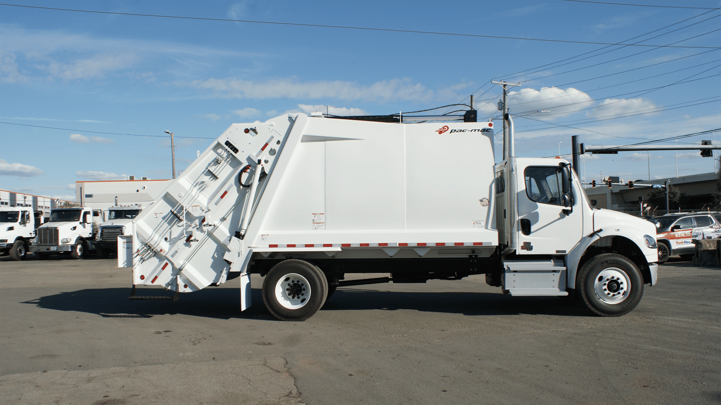 02_2025_Freightliner_Rear_Loader_110242_2
