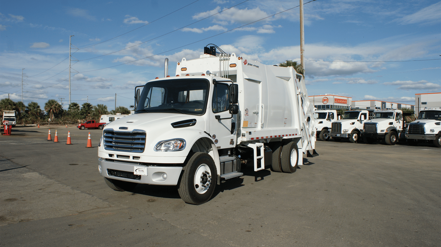03_2025_Freightliner_Rear_Loader_110242_3