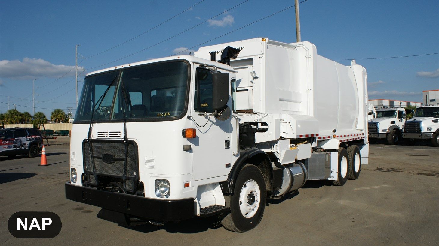 04_2020_Autocar_Side_Loader_110419_4