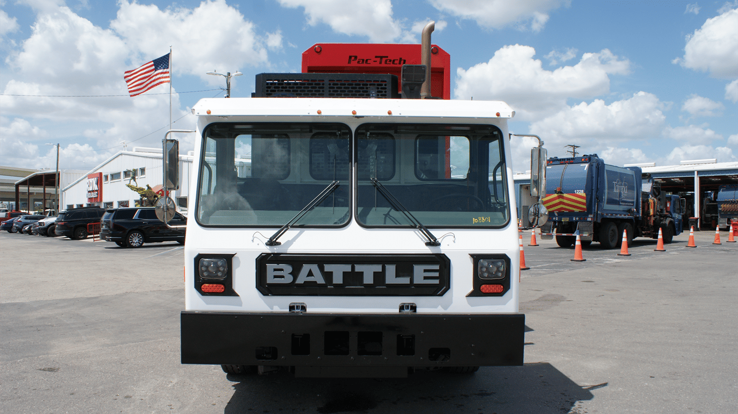 05_2024_battle_motors_side_loader_garbage_truck_108801_13