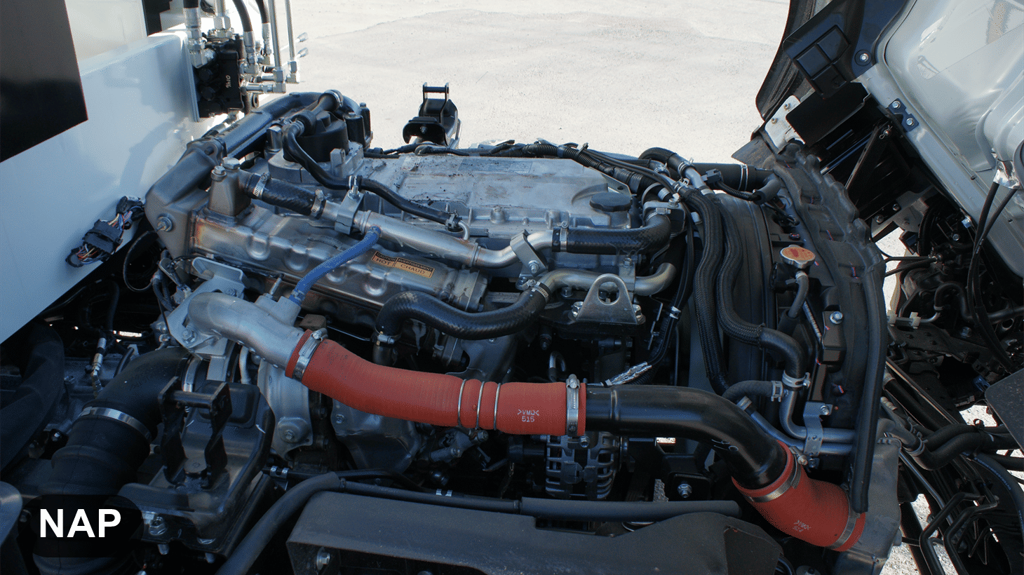 05_2026_Isuzu_Rear_Loader_1105016-2
