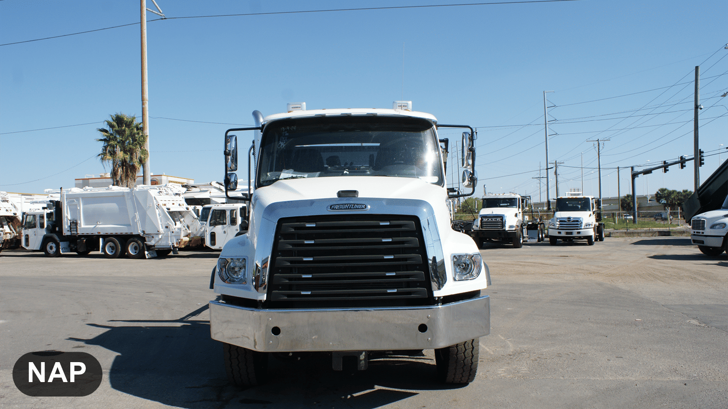 06_2027_freightliner_roll_off_1104146