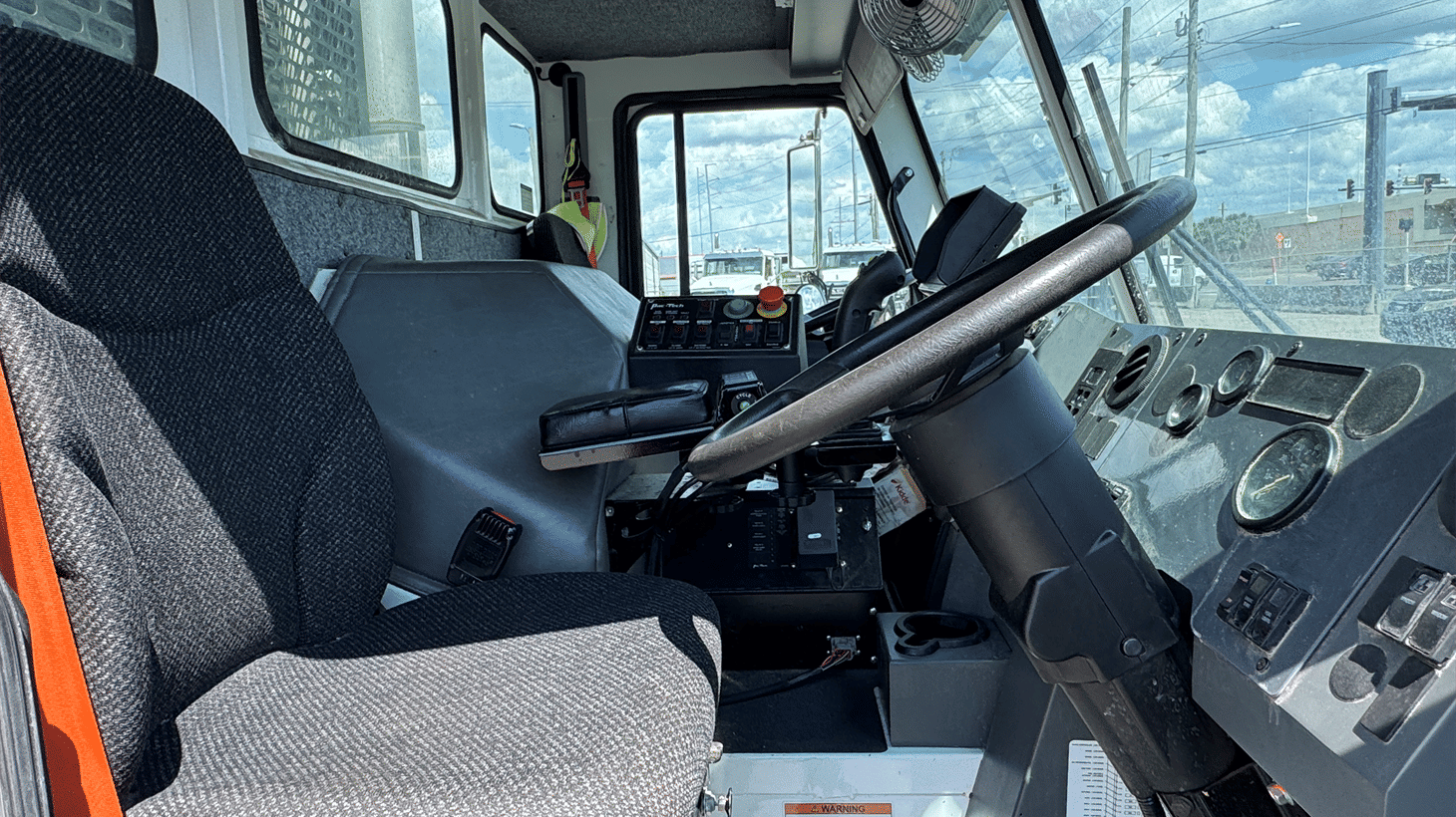 07_2024_Battle-motors_front_loader_108799_15