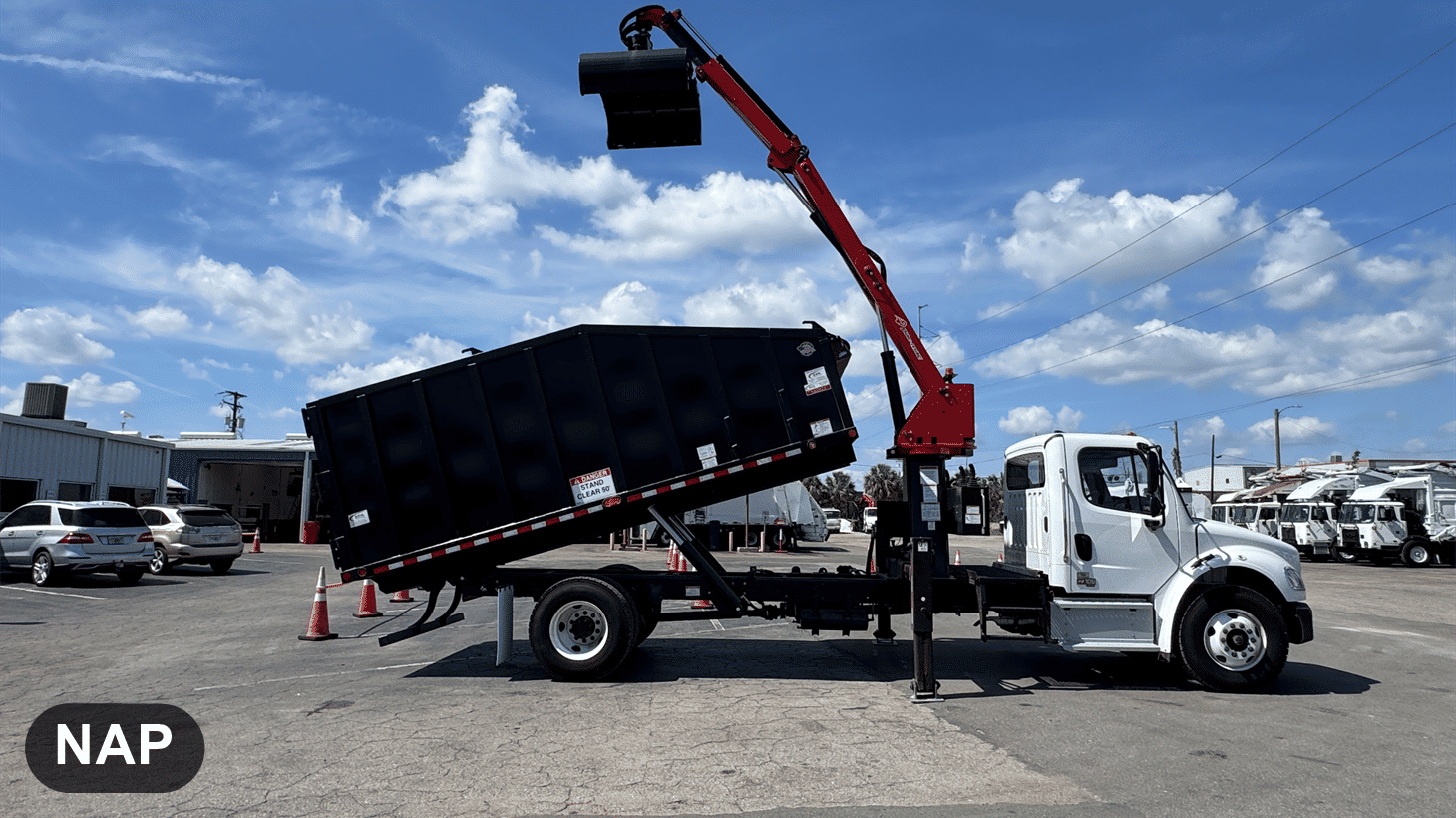 07_2025_Freightliner_Grapple_Truck_109479_6