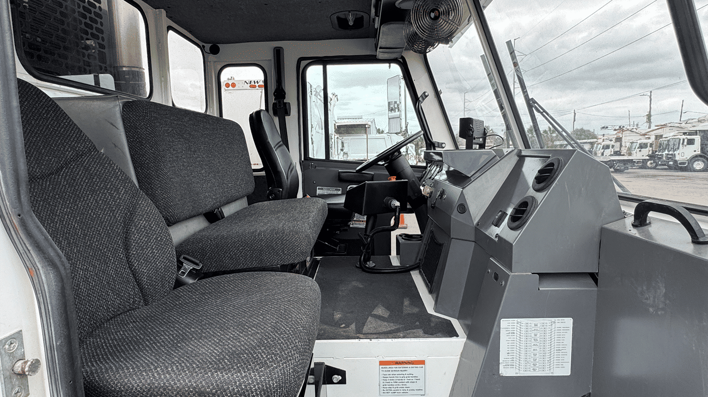 10_2023_CCC_Rear_loader_garbage_truck_108197_8