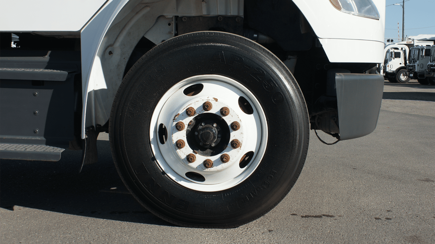 10_2023_freightliner_rear_loader_garbage_truck_108345_9