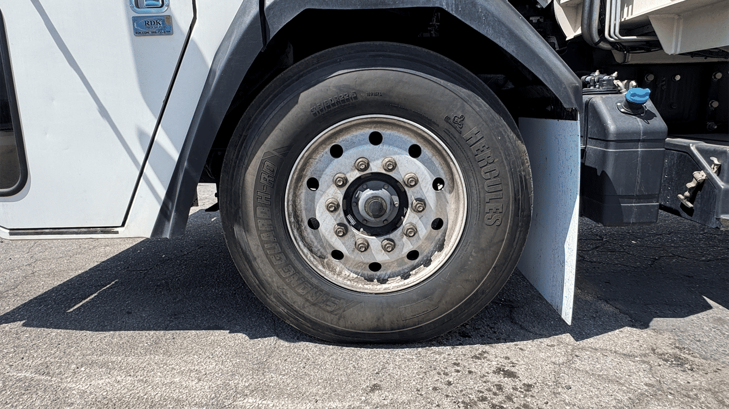 10_2024_Battle-motors_front_loader_108799_18