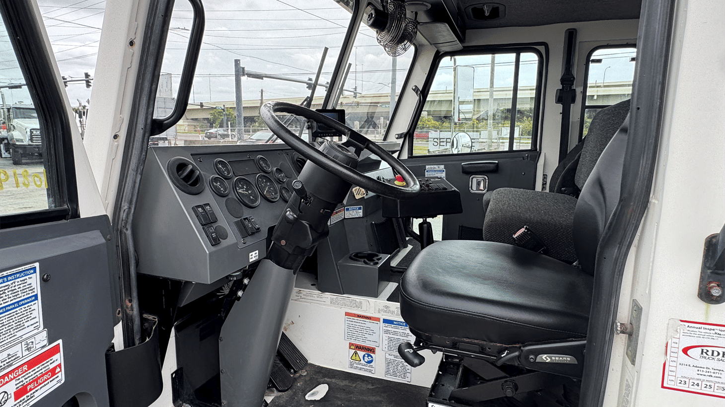 11_2023_CCC_Rear_loader_garbage_truck_108197_9