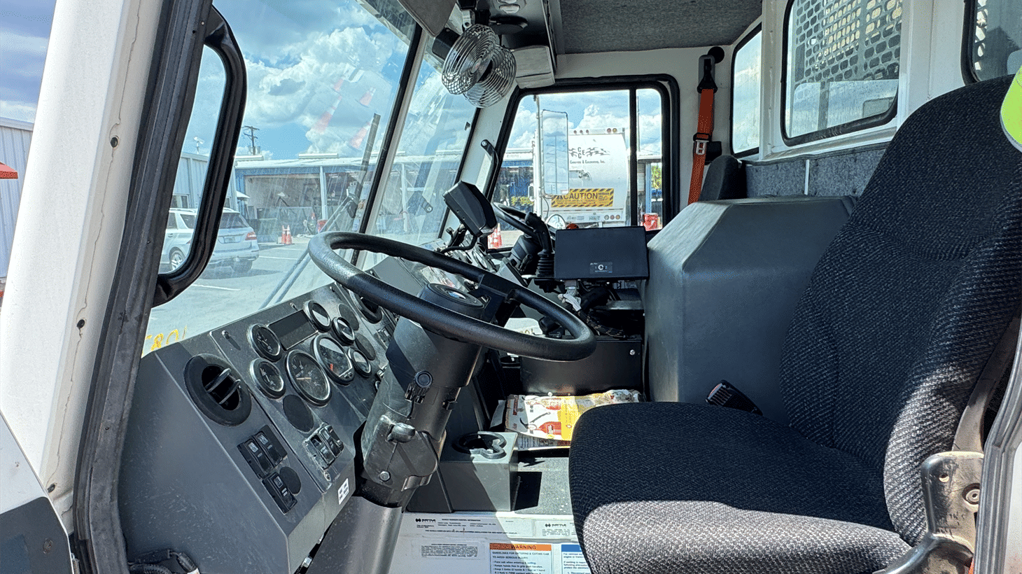 11_2024_Battle-motors_front_loader_108799_19