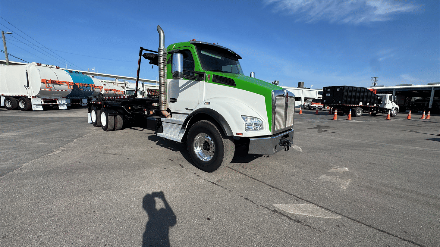 12_2020_kenwoth_roll_off_truck_110350_2