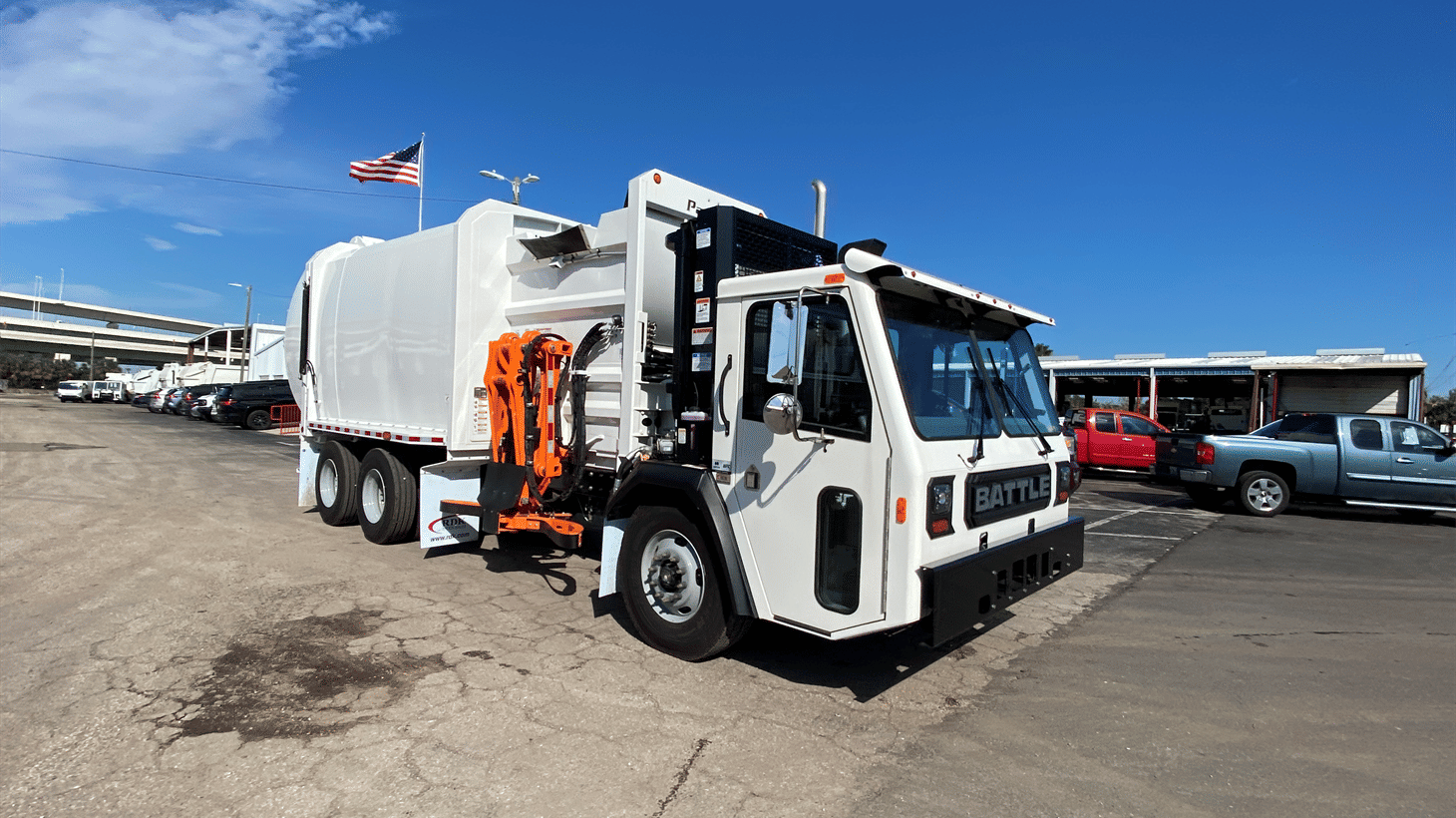 12_2024_battle_motors_front_loader_garbage_truck_109279_2