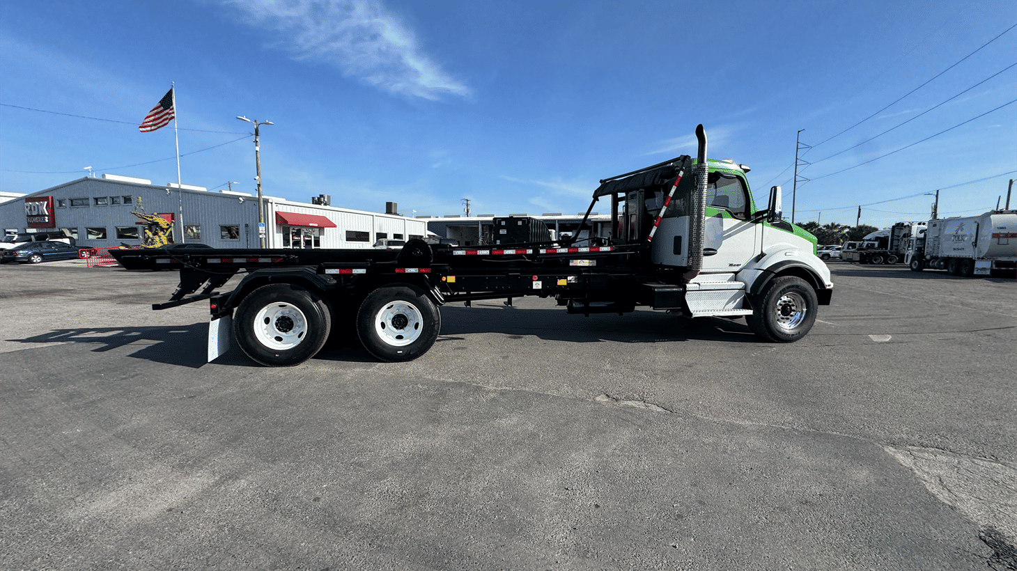15_2020_kenwoth_roll_off_truck_110350_4