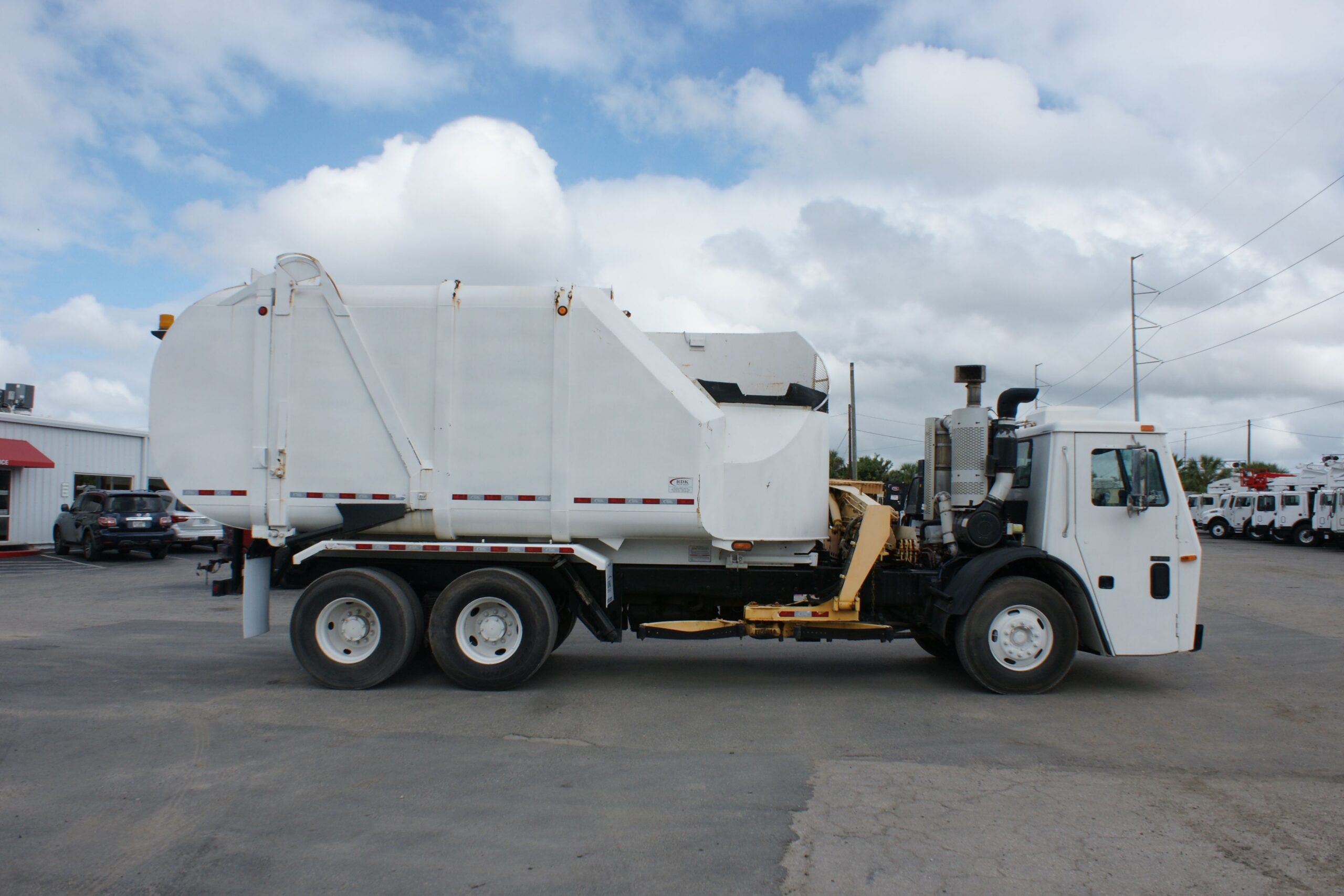 201220Mack20Side20Loader20108027202