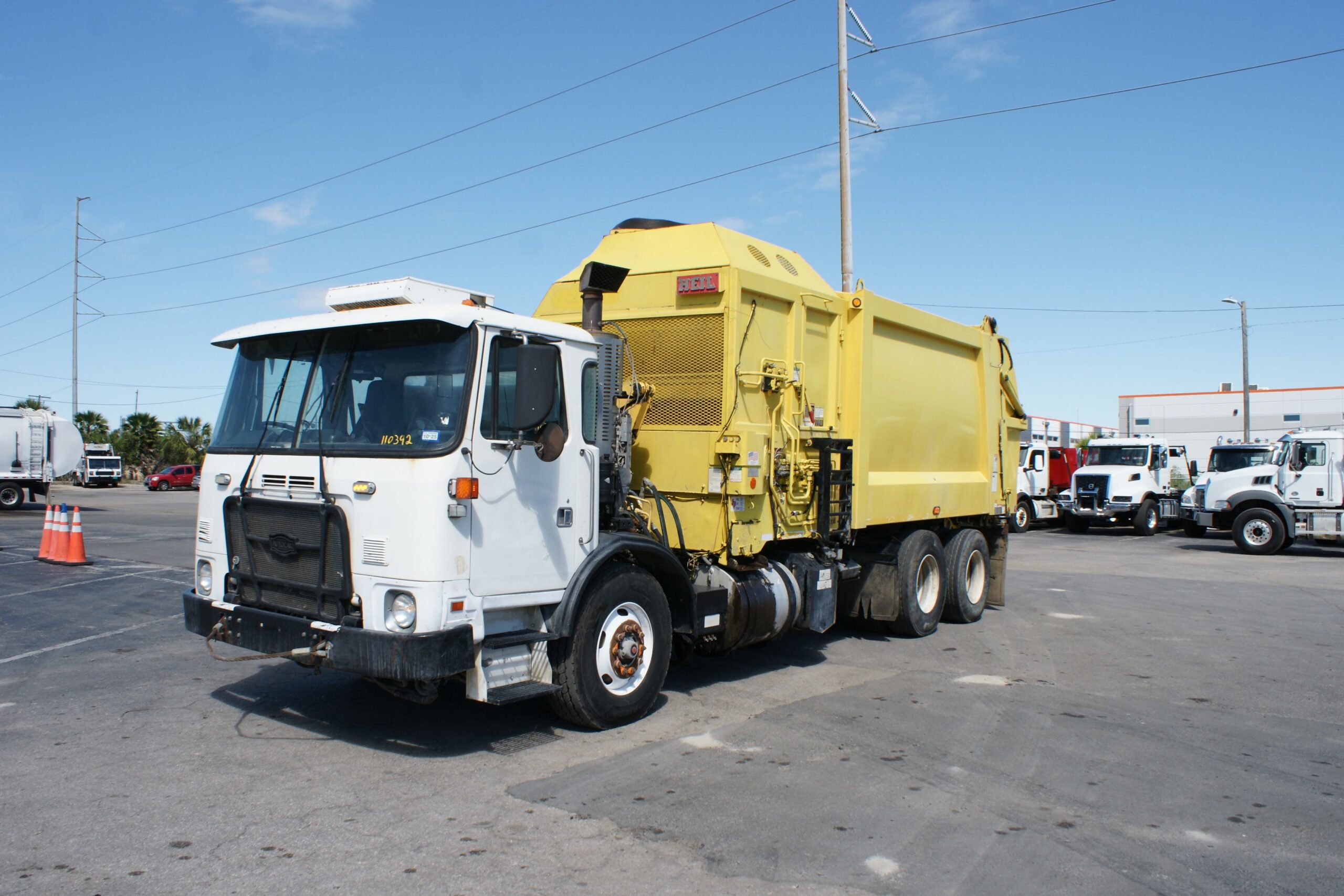 201620Autocar20Side20Loader20110392203
