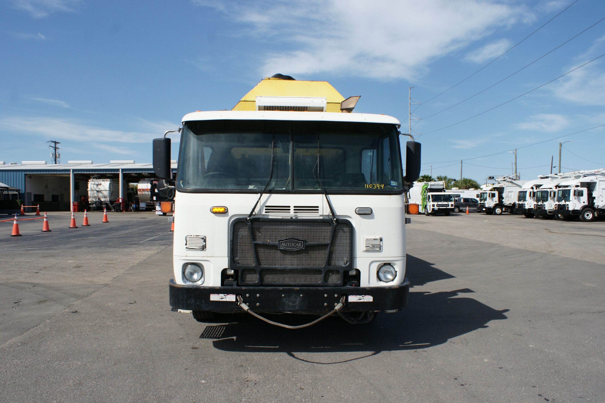 201620Autocar20Side20Loader20110394202