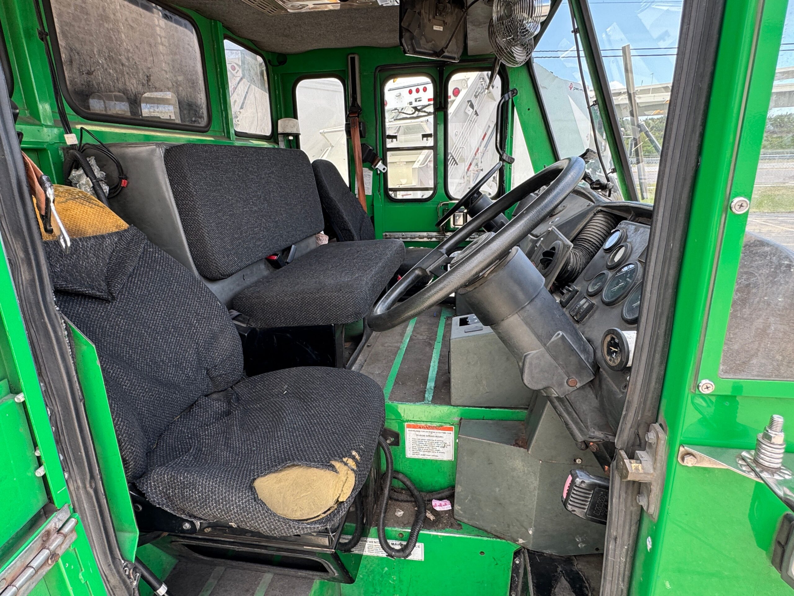 201620CCC20Rear20Loader20110469208