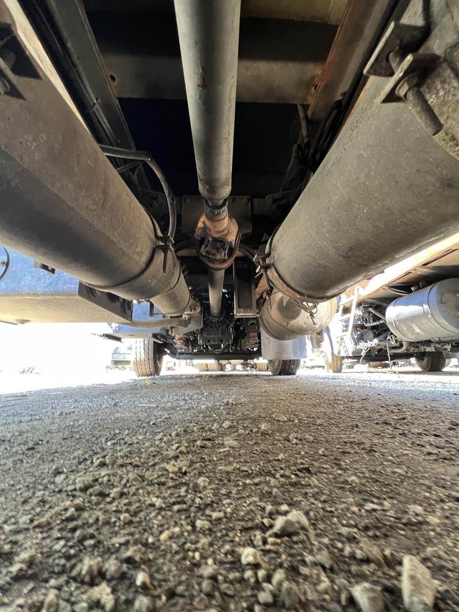 Garbage-Trucks-Peterbilt-320-51929759