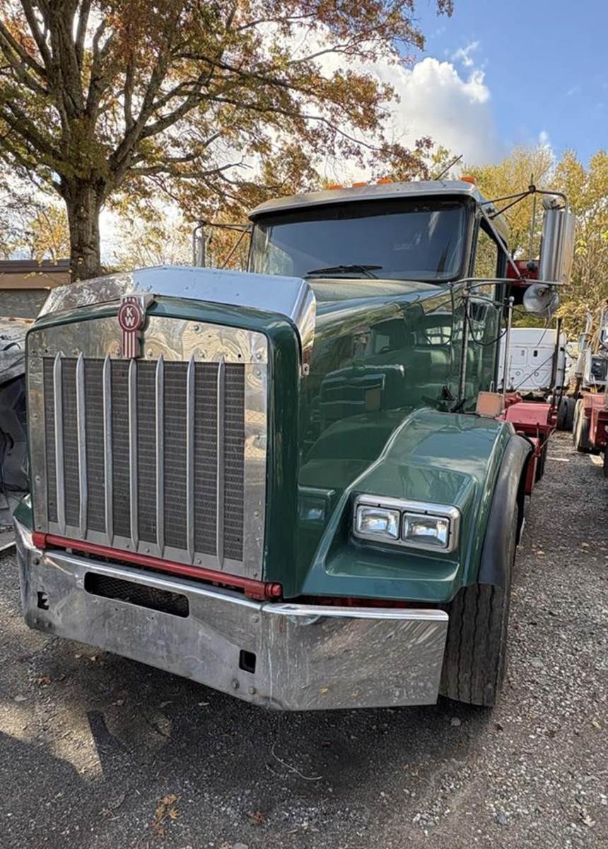 Roll-Off-Trucks-Kenworth-T800-62491038