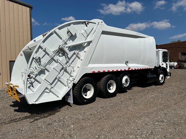 original-used-2008-mack-rear-load-truck-21