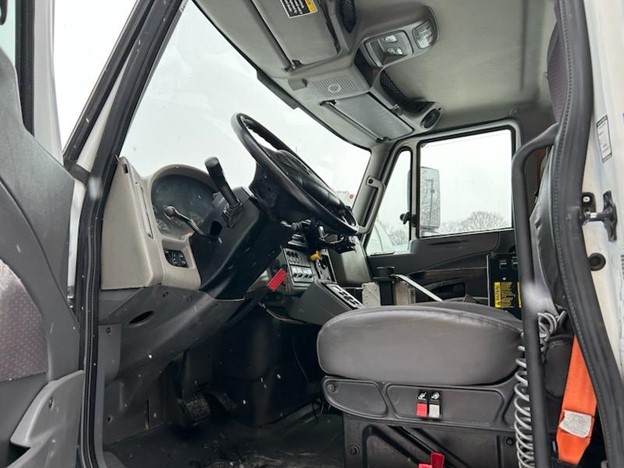 original-used-2012-international-rear-load-truck-81