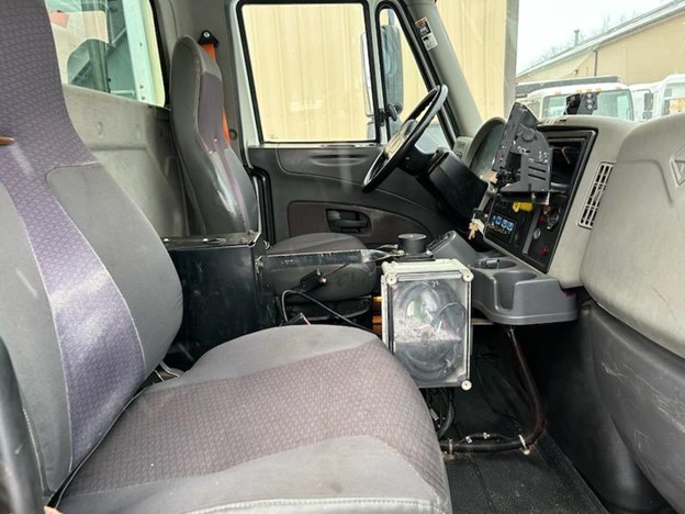 original-used-2012-international-rear-load-truck-87