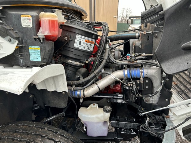 original-used-2016-freightliner-side-load-truck-25