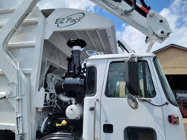 original-used-2019-autocar-front-load-truck-27
