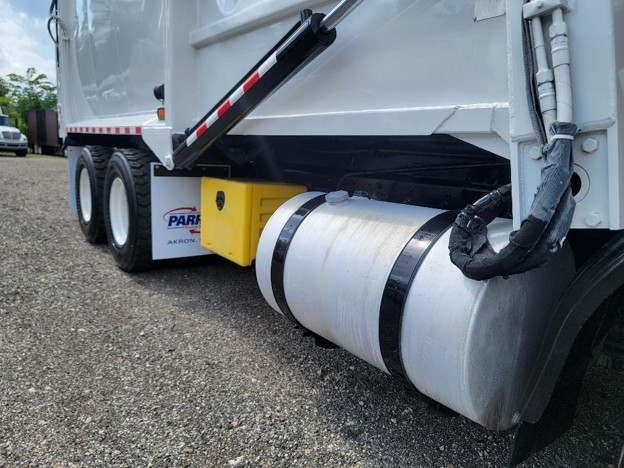 original-used-2019-autocar-front-load-truck-31