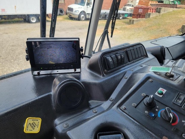 original-used-2019-autocar-front-load-truck-37