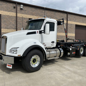 Roll-Off Trucks - Kenworth - 2025