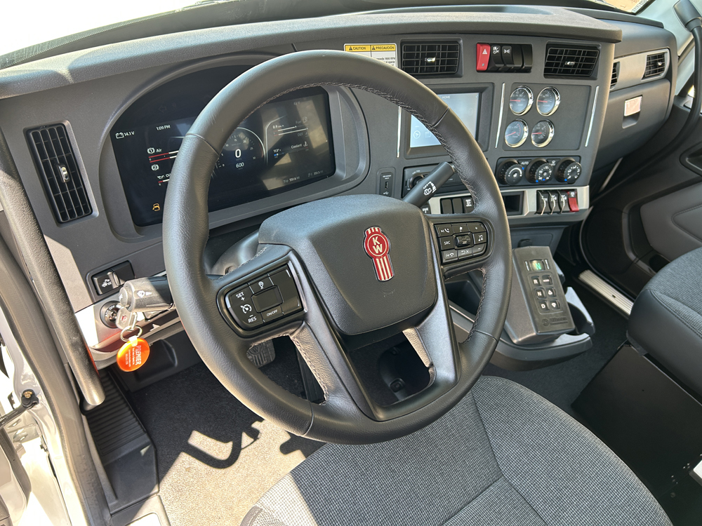 L9209 Kenworth Roll Off (11)