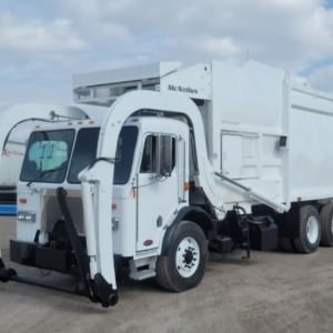 Front Loaders - Peterbilt - 2011
