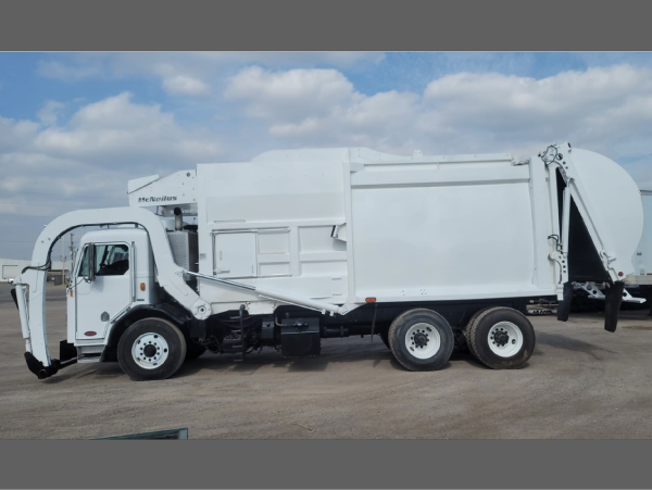 PETERBILT-2011-MCNEILUS-30-YDS-FRONT-LOADER-MTE-4