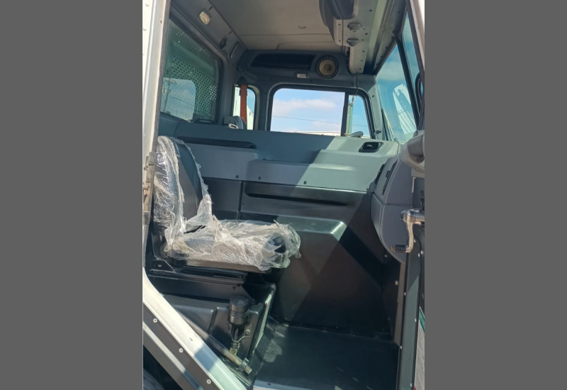 Peterbilt-2025-Hooklift-Marrel-roll-off-8