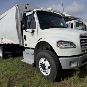 Rear Loaders - Freightliner - 2026