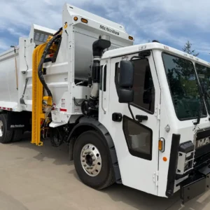 Side Loaders - Mack - 2026