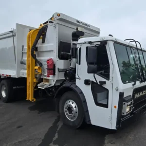 Side Loaders - Mack - 2024